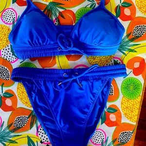 Venus High Cut Bikini Set
